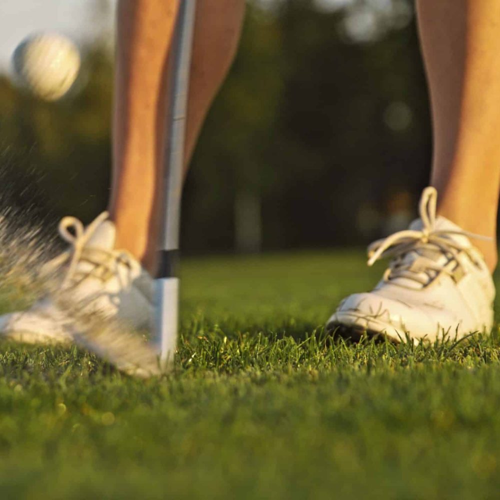 Impacto de hierro en fitting de palos de golf a medida